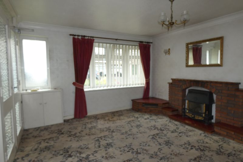 Lounge- click for photo gallery